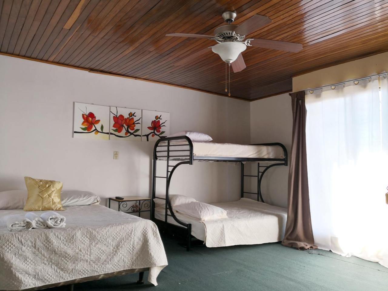 Vida Tropical Bed & Breakfast Alajuela Exterior foto