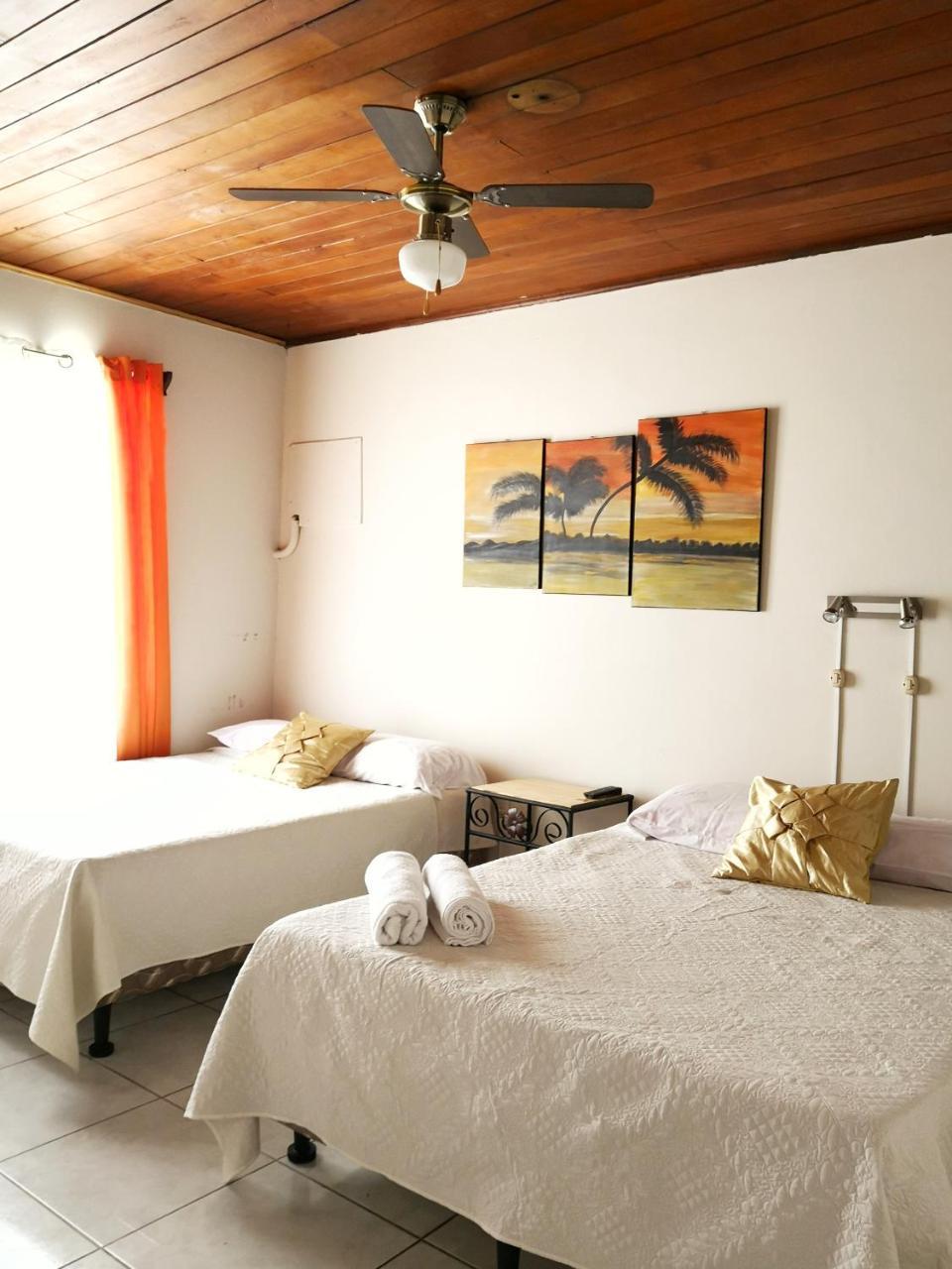Vida Tropical Bed & Breakfast Alajuela Exterior foto