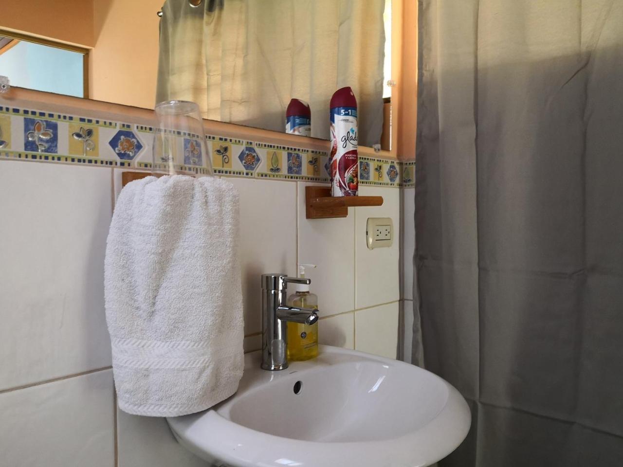 Vida Tropical Bed & Breakfast Alajuela Exterior foto